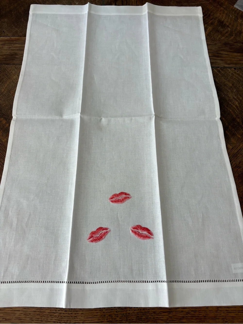 Henry handwork White cotton hand towels with Red Lip Embroidery. Set of 2.